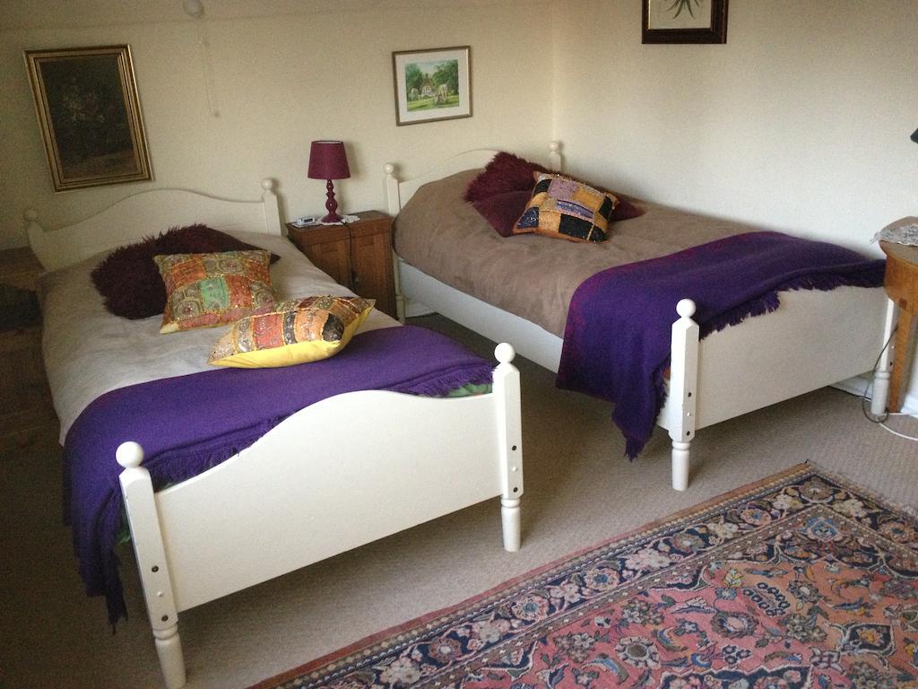 Bed and Breakfast Avebury Life Номер фото